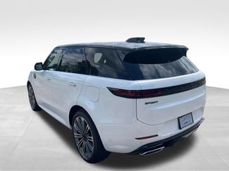 New 2026 Land Rover Range Rover Sport Dynamic SE AWD/4WD video 3