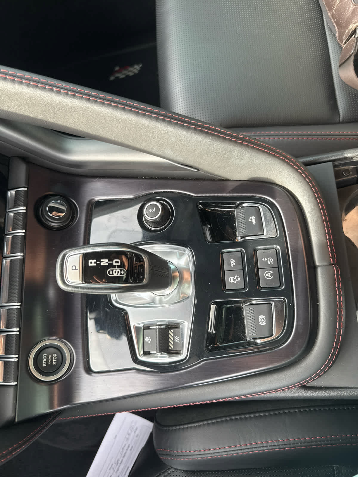 Used 2020 Jaguar F-TYPE Convertible RWD image 13