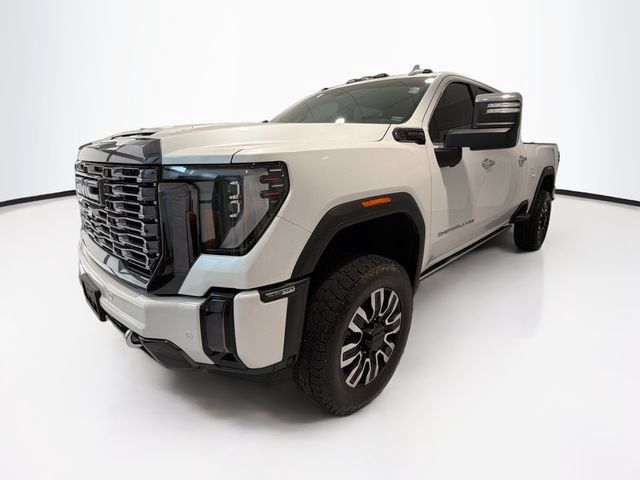 Certified 2024 GMC Sierra 2500 Denali Ultimate AWD/4WD image 3