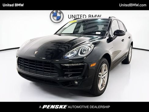 Used 2018 Porsche Macan S AWD/4WD image 1