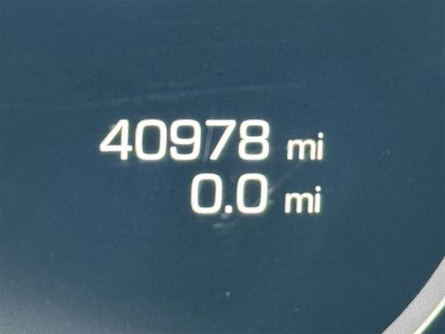 Used 2021 Porsche Cayenne S image 28