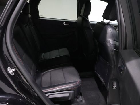 Used 2025 Ford Escape ST-Line AWD/4WD image 18