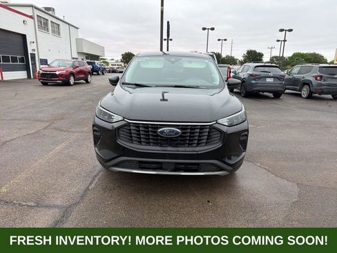 Used 2024 Ford Escape Active FWD image 2