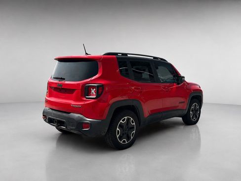 Used 2015 Jeep Renegade Trailhawk w/ Premium Leather Group AWD/4WD image 5
