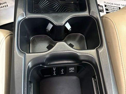 Used 2017 Honda CR-V Touring image 24