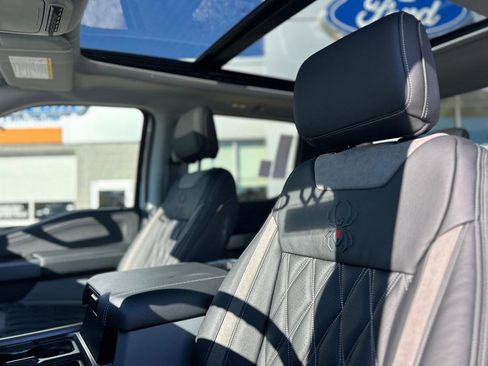 New 2026 Ford F250 XLT w/ XLT Premium Package image 25