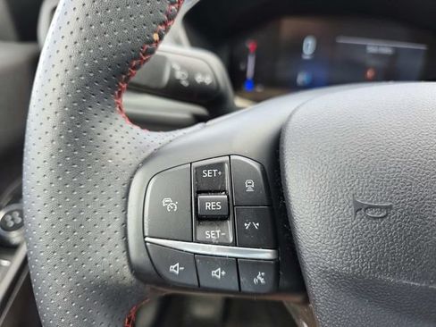 Used 2024 Ford Escape ST-Line w/ Tech Pack #1 FWD image 13