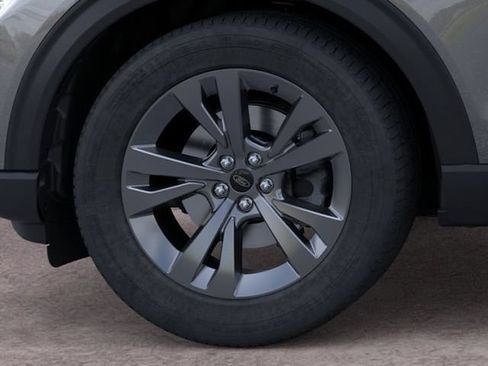 New 2026 Ford Explorer Active AWD/4WD image 19