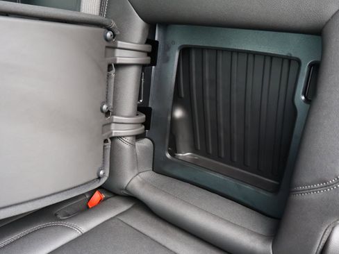 Used 2025 Chevrolet Silverado 1500 LT Trail Boss w/ LT Trail Boss Premium Package image 22