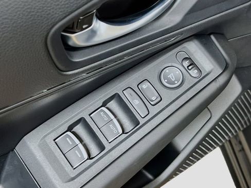 Used 2025 Honda Accord LX image 16