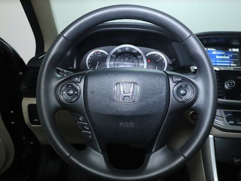 Used 2015 Honda Accord EX-L image 22