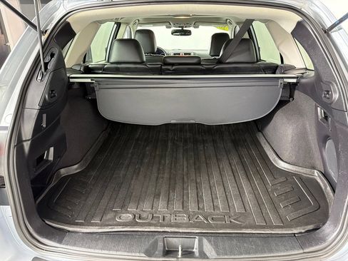Used 2015 Subaru Outback 2.5i Limited image 21
