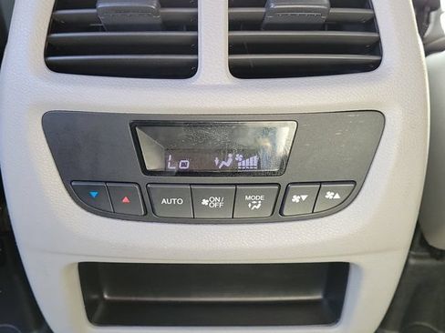 Used 2016 Honda Pilot EX-L image 12