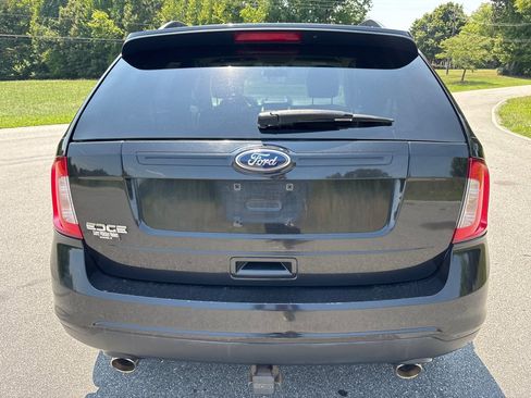 Used 2013 Ford Edge SE FWD image 4