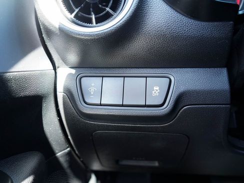 Used 2024 Kia Forte LX image 25