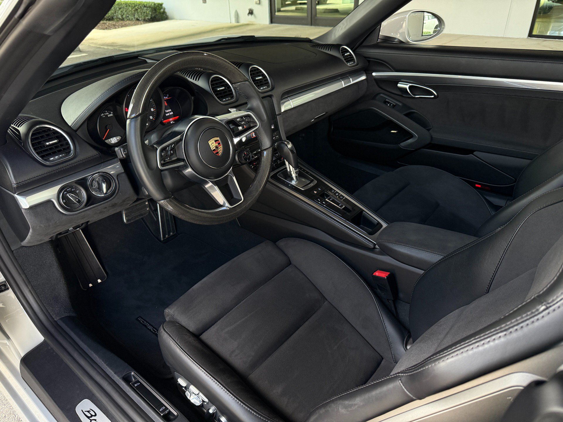 Used 2024 Porsche 718 Boxster GTS RWD image 30