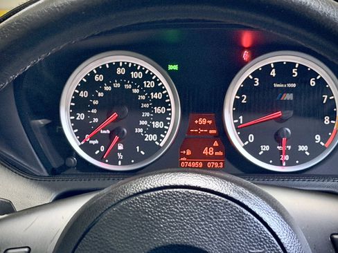 Used 2007 BMW M6 Coupe RWD image 19
