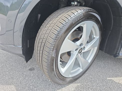 New 2025 Audi Q5 Premium Plus image 29