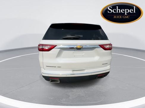 Used 2020 Chevrolet Traverse Premier AWD/4WD image 7