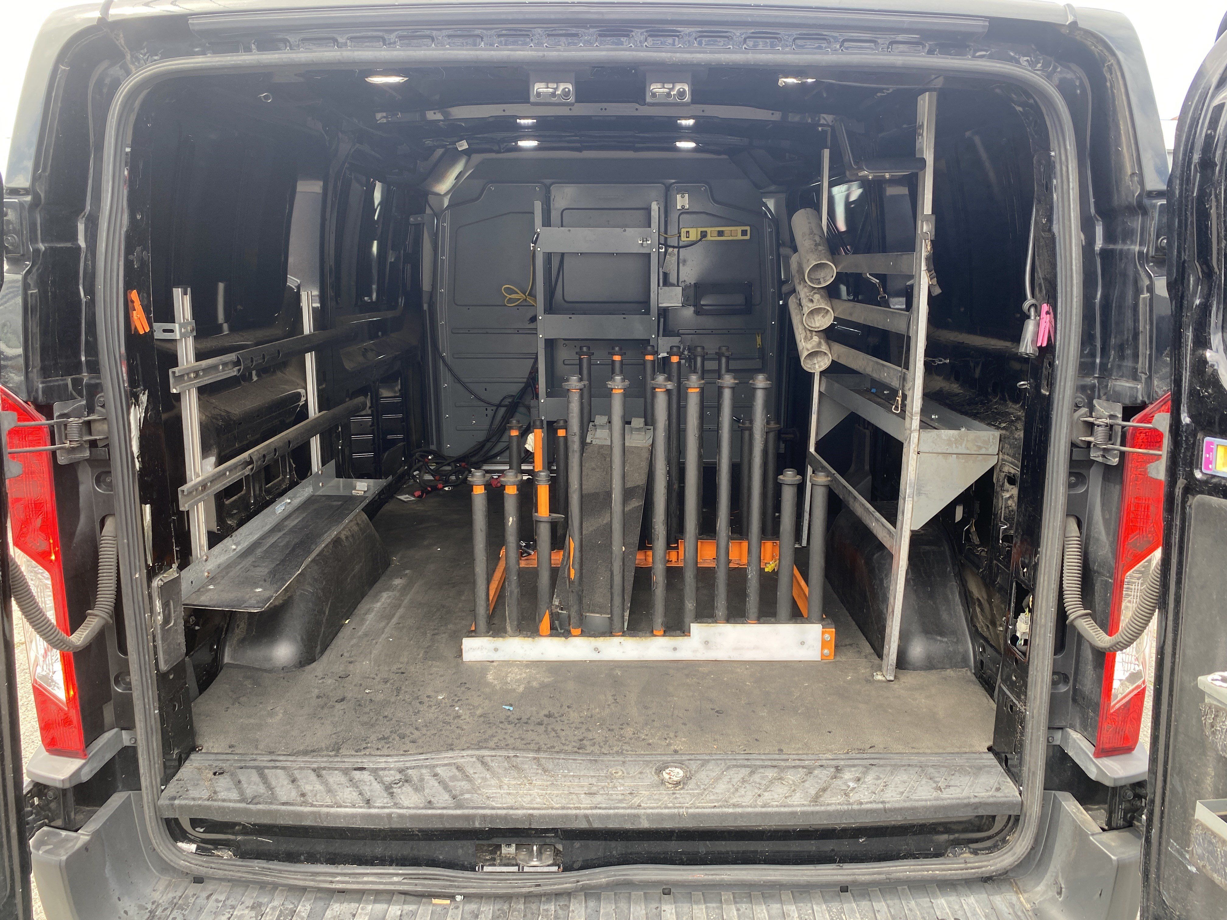Used 2018 Ford Transit 150 130 Low Roof w/ Exterior Upgrade Package RWD image 23
