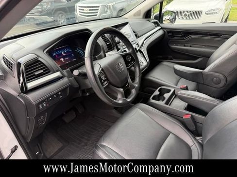 Used 2022 Honda Odyssey Touring image 14