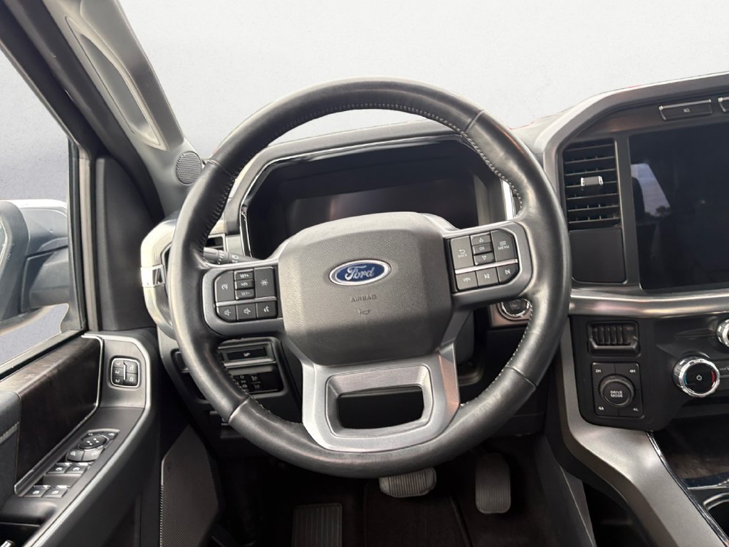 Used 2023 Ford F150 Lariat AWD/4WD image 12