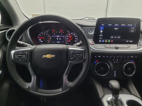 Used 2024 Chevrolet Blazer LT w/ Convenience Package FWD image 22