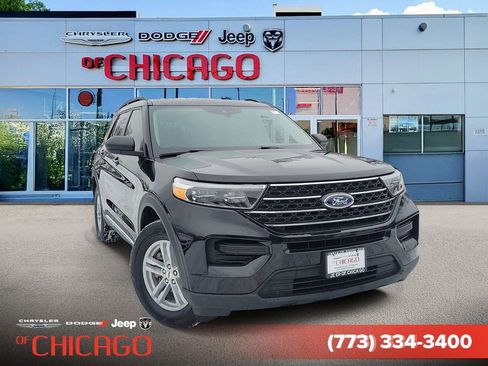 Used 2023 Ford Explorer XLT image 1