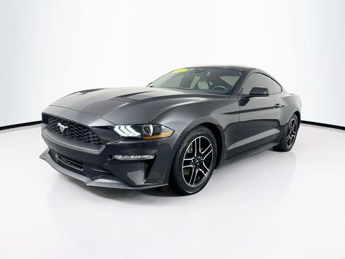 Used 2022 Ford Mustang Premium RWD image 3
