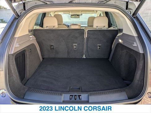 Used 2023 Lincoln Corsair FWD image 23
