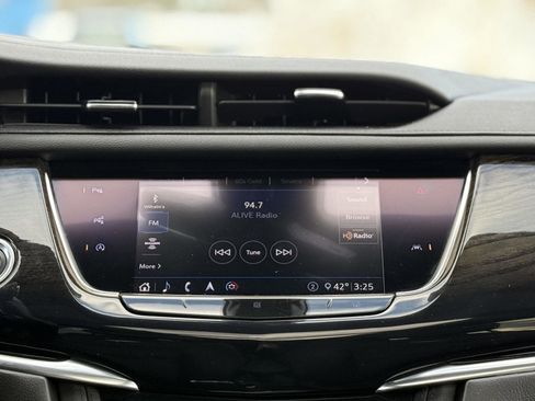 Used 2020 Cadillac XT6 Premium Luxury image 20