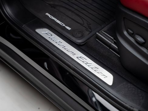 Used 2023 Porsche Cayenne S image 59