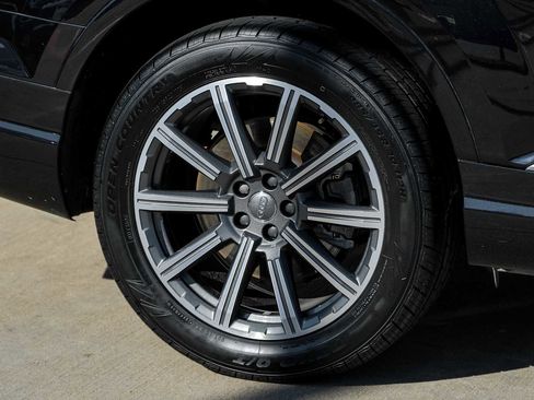 Used 2017 Audi Q7 3.0T Prestige image 58