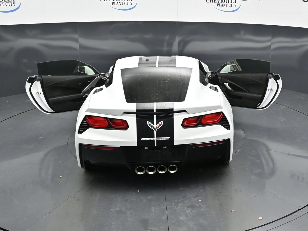 Used 2019 Chevrolet Corvette Stingray Coupe w/ 1LT RWD image 35