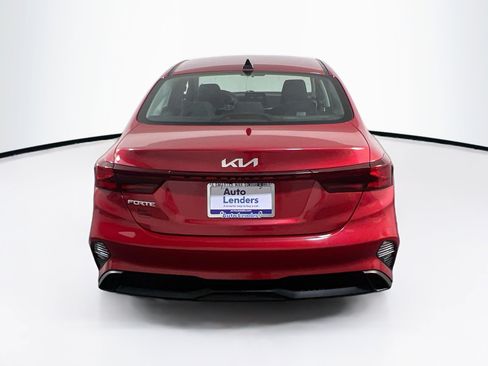 Used 2023 Kia Forte LXS w/ LXS Technology Package FWD image 6