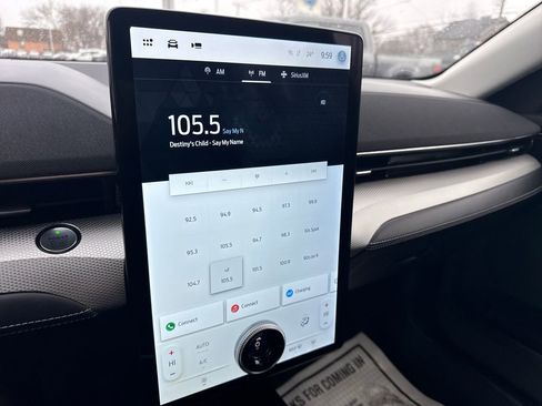 Used 2023 Ford Mustang Mach-E Select image 31