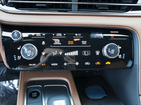 New 2027 INFINITI QX60 Autograph AWD/4WD image 19