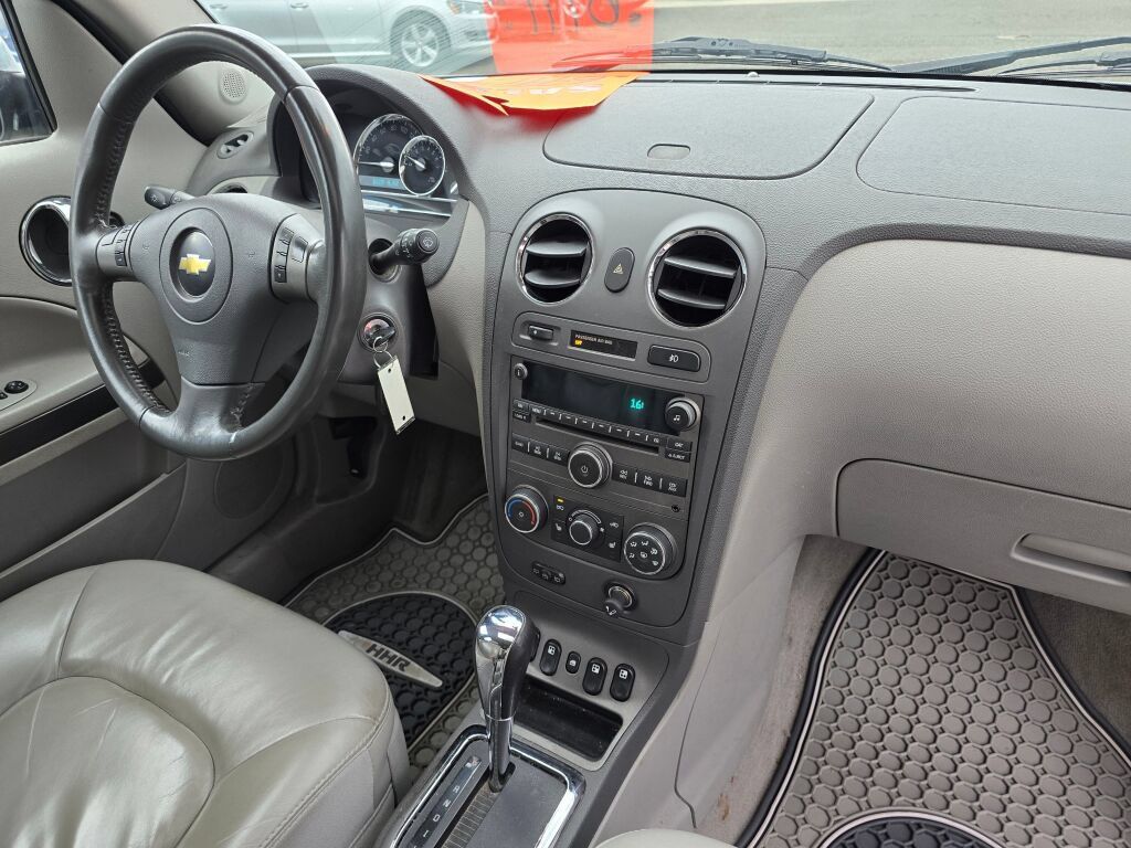 Used 2006 Chevrolet HHR LT w/ Preferred Equipment Group FWD image 10
