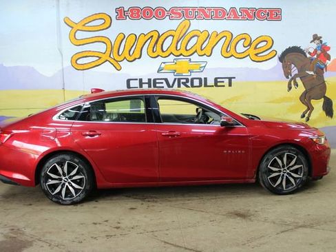 Used 2016 Chevrolet Malibu LT w/ True North Edition FWD image 1