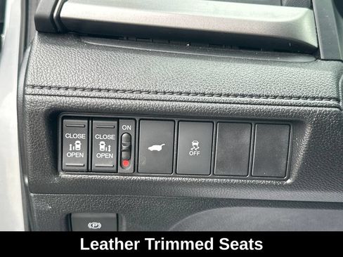 Used 2025 Honda Odyssey EX-L image 21