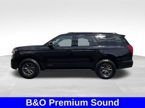 Used 2025 Ford Expedition Tremor AWD/4WD image 2