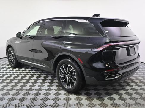 New 2026 Lincoln Nautilus Premier w/ Equipment Group 102A AWD/4WD image 3