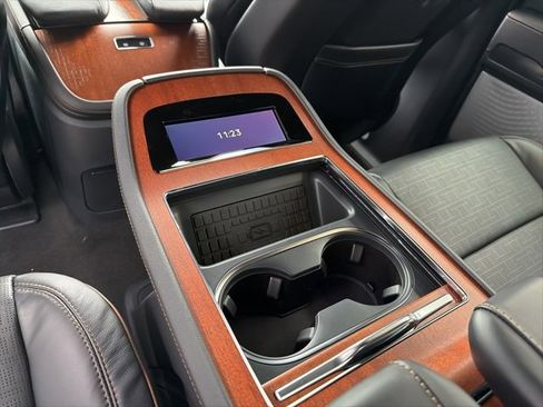 New 2025 Lincoln Navigator Black Label image 12