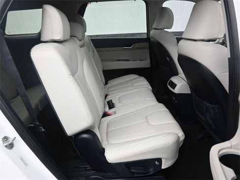 Used 2021 Hyundai Palisade SEL image 11