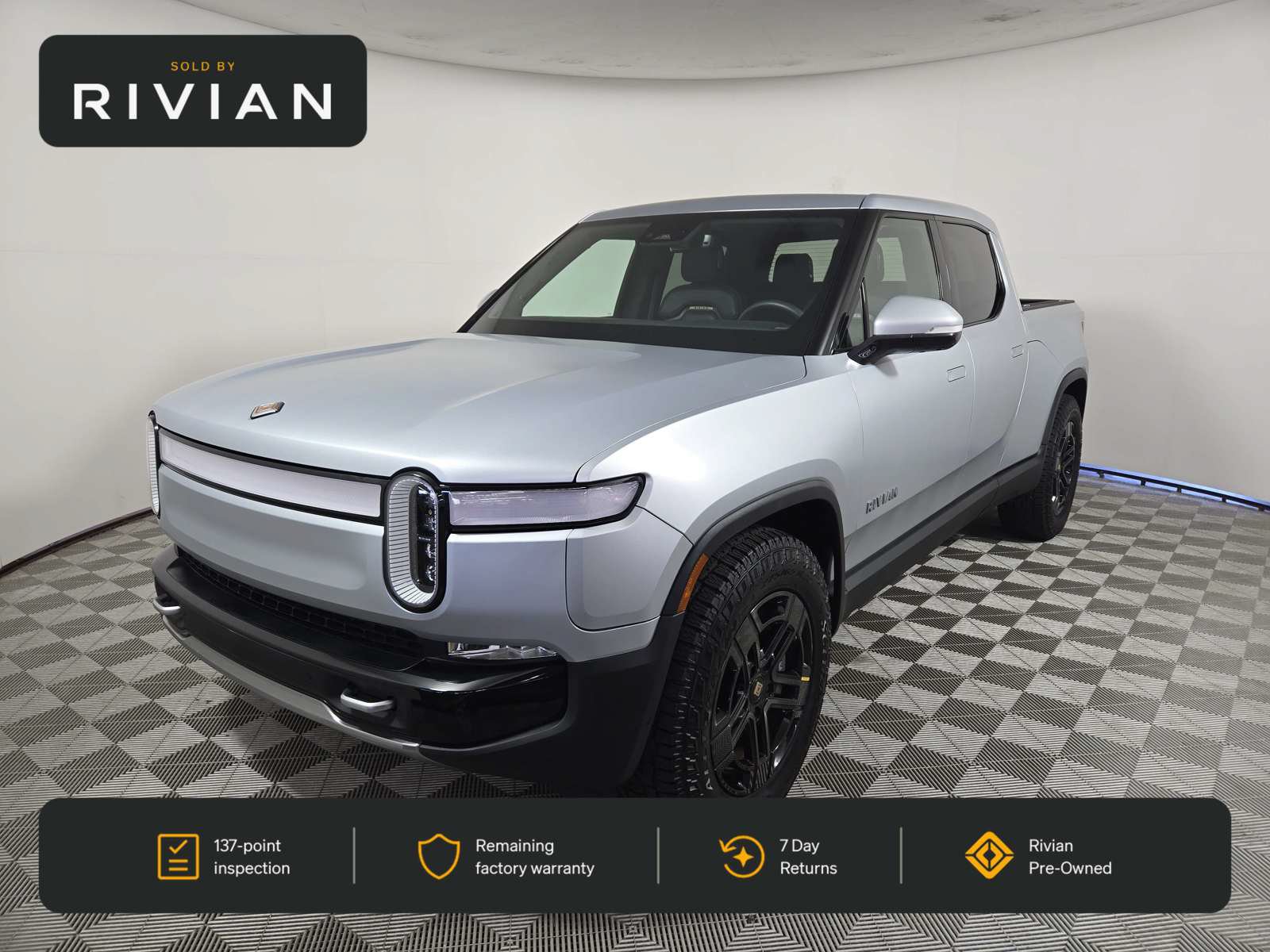 Used 2024 Rivian R1T Adventure Dual AWD/4WD image 1