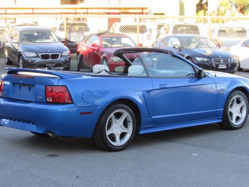 Used 2000 Ford Mustang GT image 5