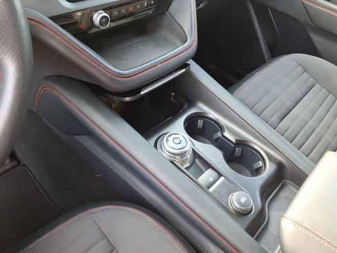 Used 2025 Ford Explorer ST-Line image 15