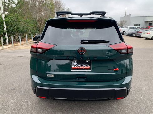 New 2026 Nissan Rogue SV image 5