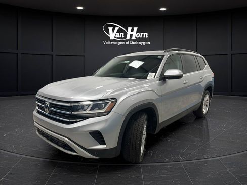 Used 2022 Volkswagen Atlas SE AWD/4WD image 3