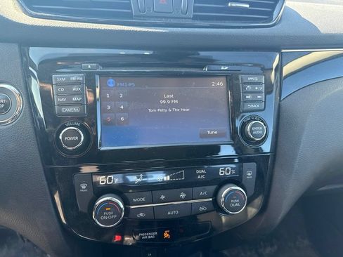 Used 2018 Nissan Rogue Sport SL w/ SL Premium Package AWD/4WD image 11